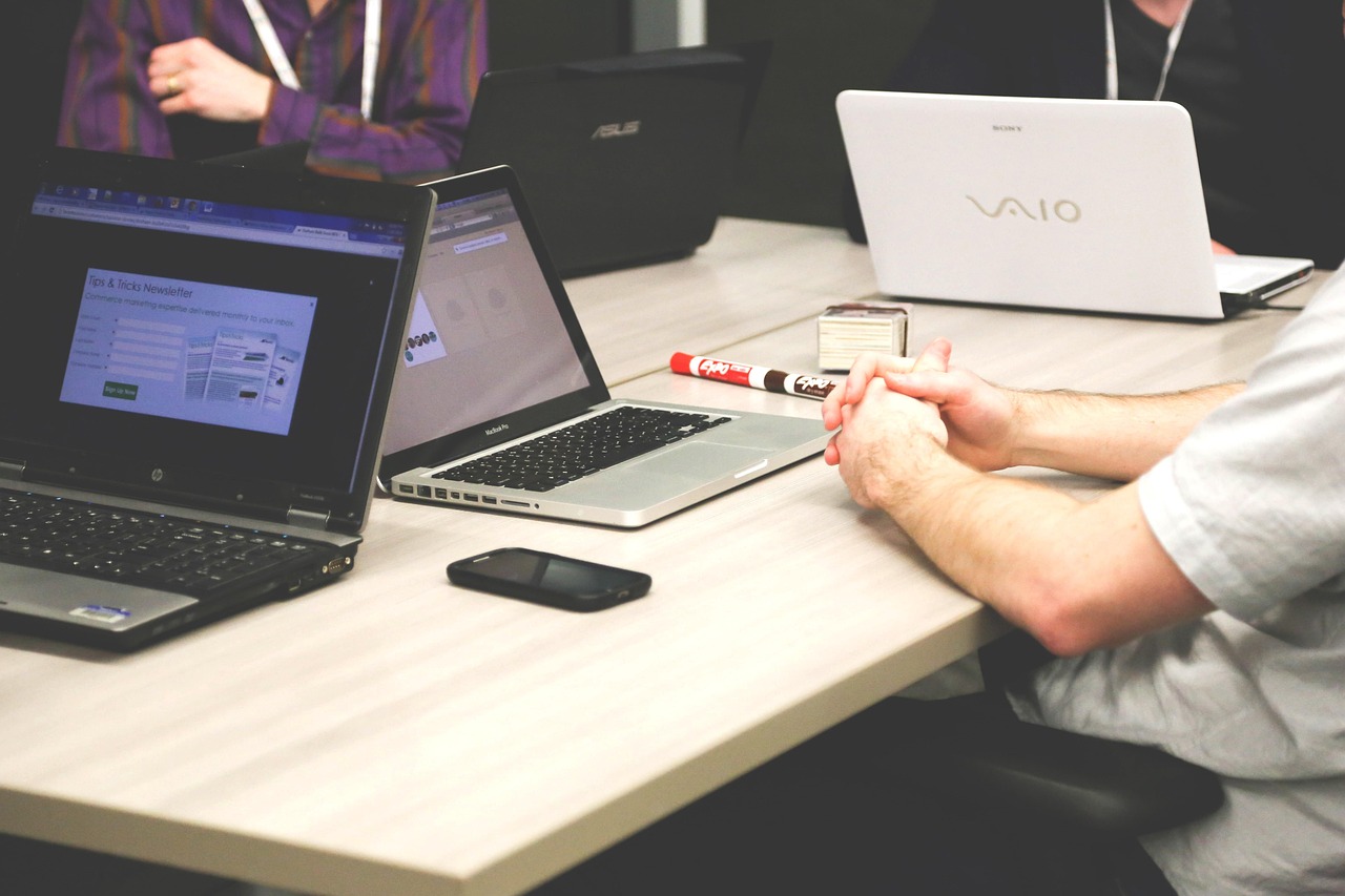découvrez les erreurs courantes que font les startups et apprenez comment les éviter pour assurer le succès de votre entreprise naissante.